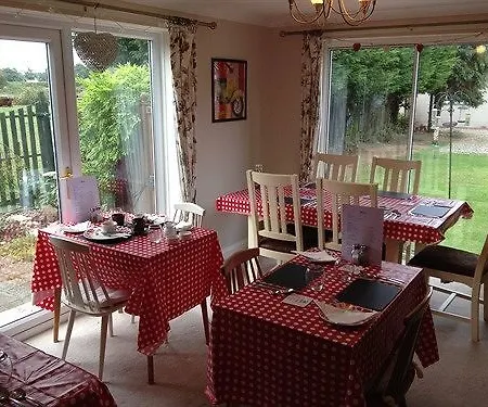 Primrose Frühstückspension 3*